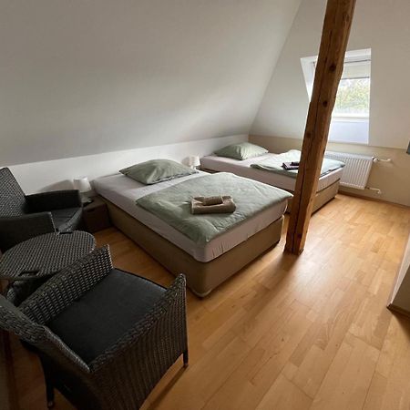 Doppelzimmer-Bad-Kuehlschrank-Tv-19 Meine Eksteriør bilde