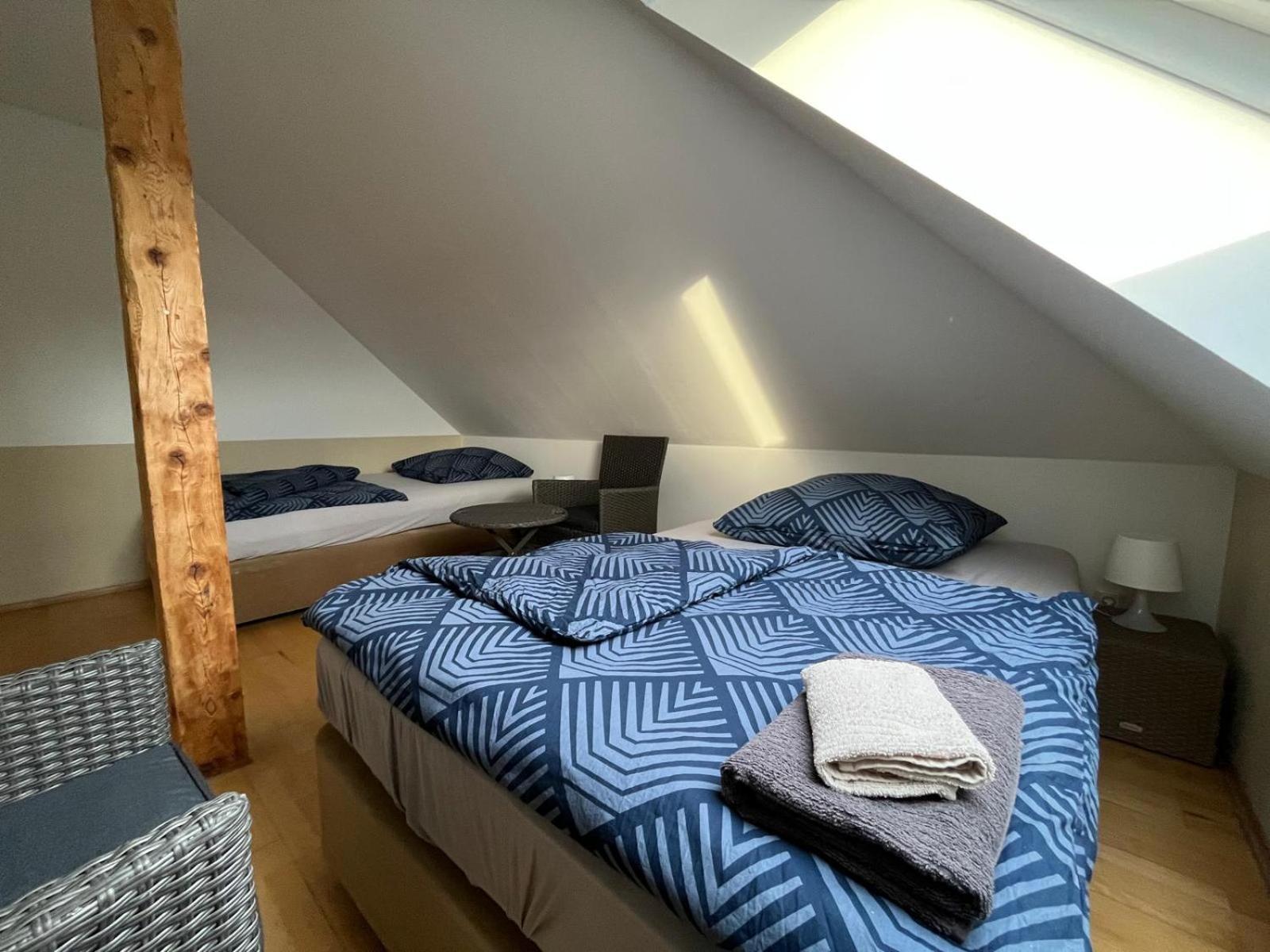 Doppelzimmer-Bad-Kuehlschrank-Tv-19 Meine Eksteriør bilde