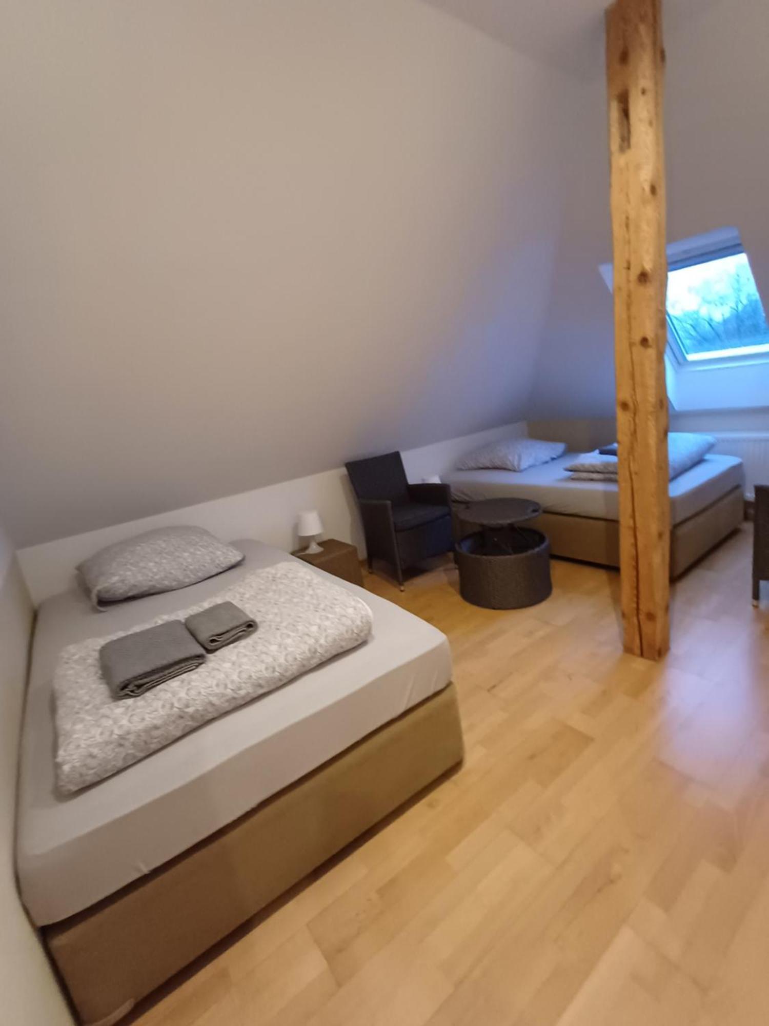Doppelzimmer-Bad-Kuehlschrank-Tv-19 Meine Eksteriør bilde